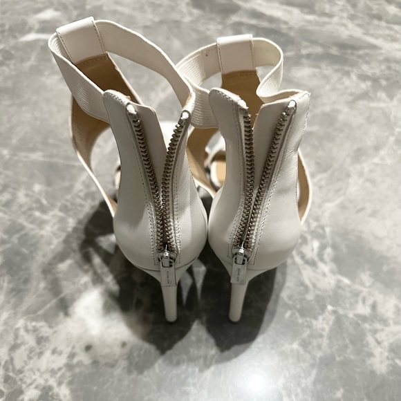 Michael Michael Kors  T Strap Leather Rare Optic White Block Stiletto Luxe 9.5M - Picture 5 of 7